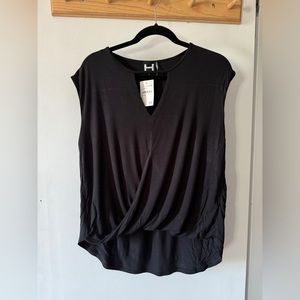 H by Bordeaux wrap top